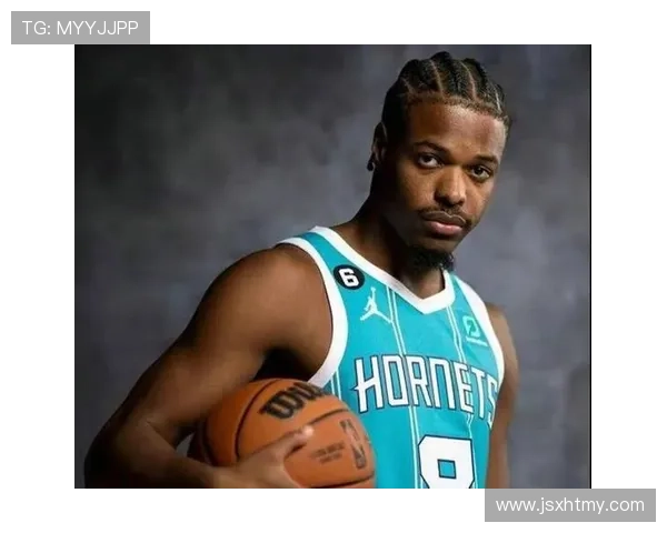 NBA生涯之夜史密斯命中超远三分绝杀一箭穿心引爆全场热血时刻